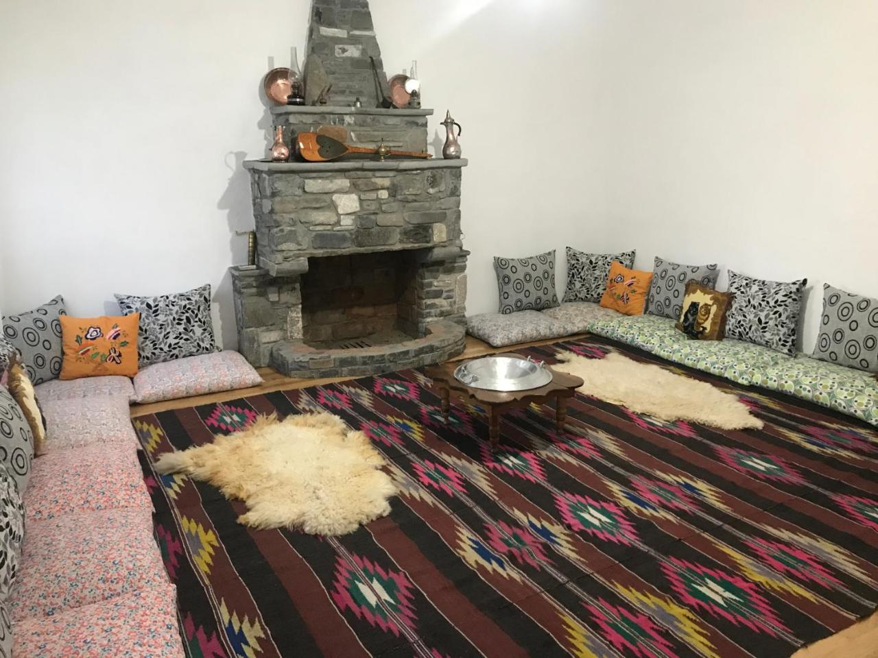Guest House Sabriu Rabdisht Εξωτερικό φωτογραφία